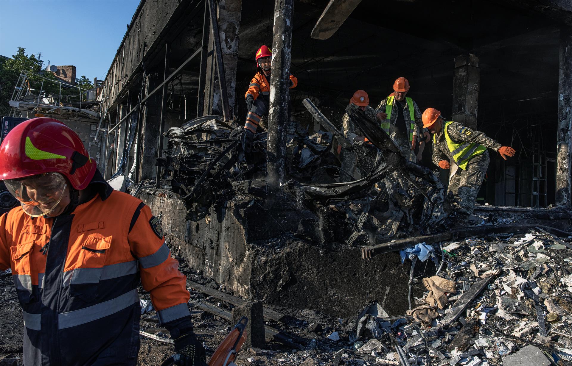 Rusia dice que en un día golpeó más de 200 posiciones de fuerzas ucranianas