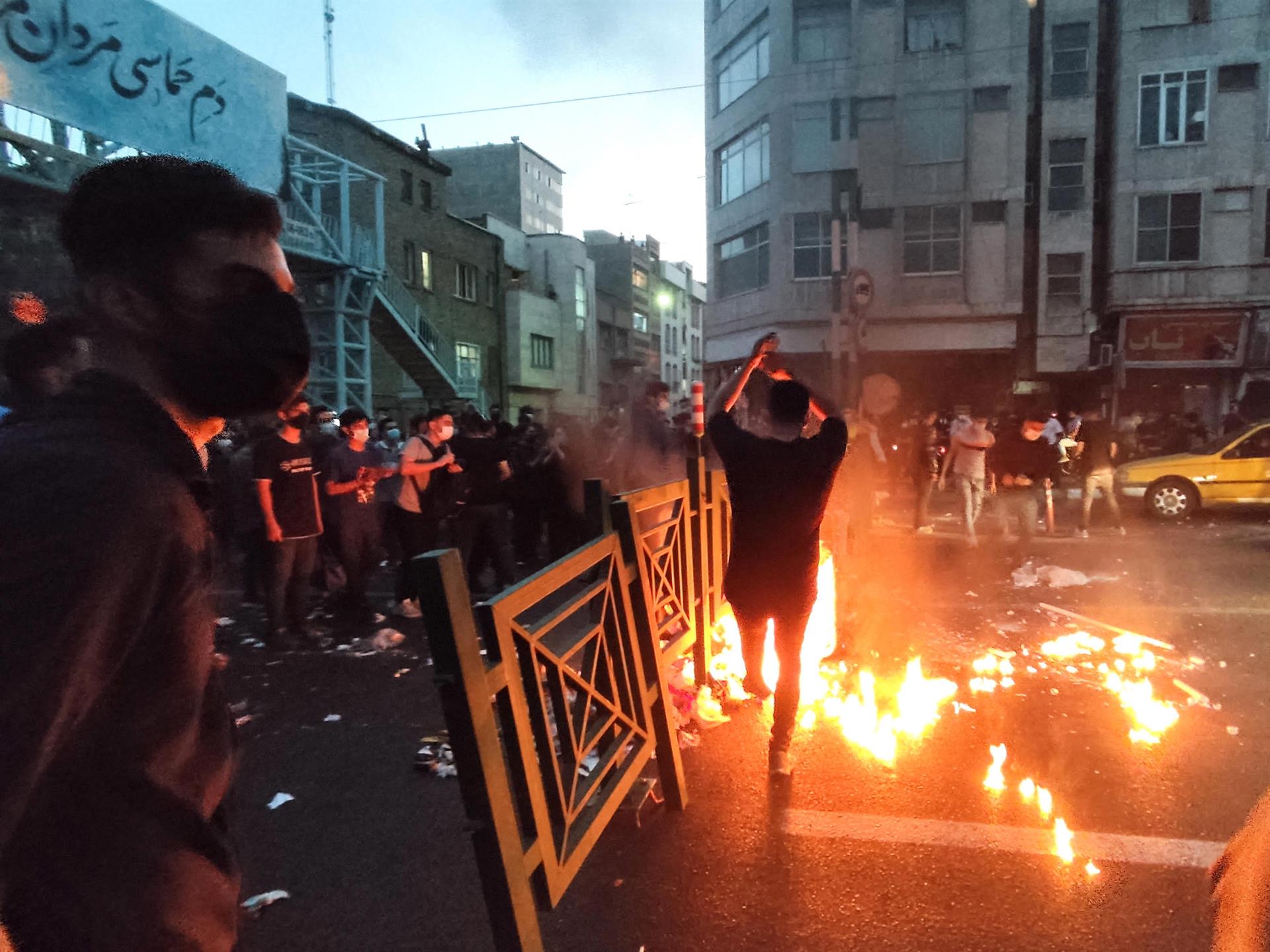 Al menos 92 personas murieron en Irán en la represión de las protestas, según ONG