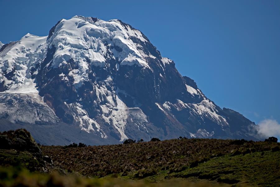 Alpinistas subían a la cima del volcán más activo de Rusia pero solo hallaron la muerte