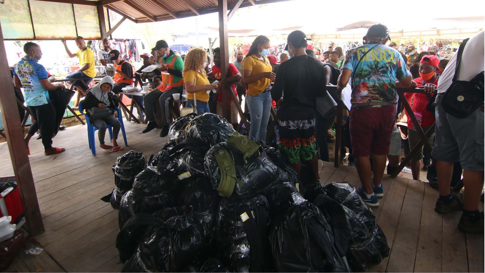 ¿Cuánto paga un migrante venezolano para cruzar la selva del Darién?