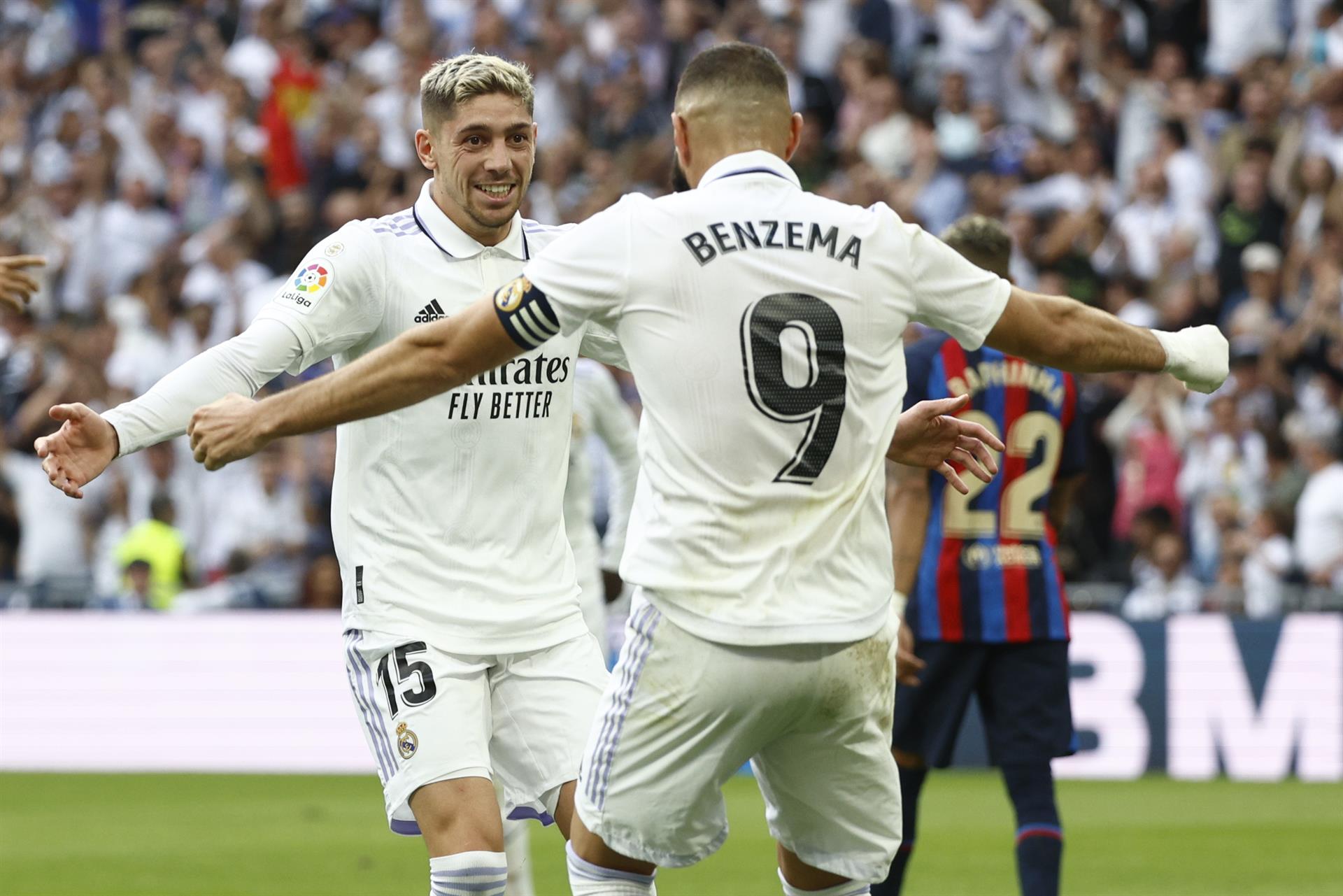 Karim Benzema bailó al Barcelona y buscará su primer Balón de Oro