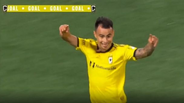 El impresionante tiro libre que rompió el récord y es el más lejano de la historia de la MLS (VIDEO)