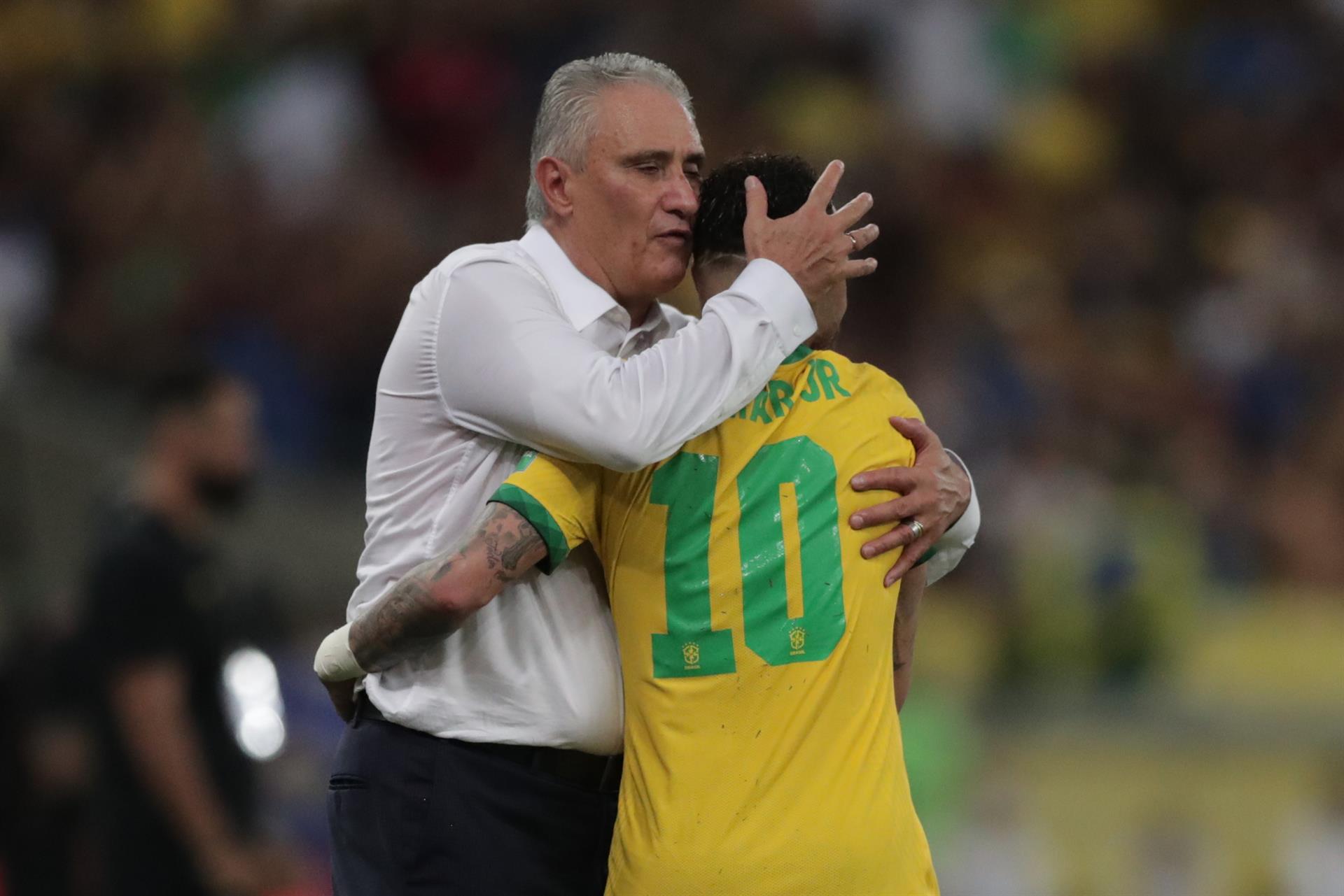 Tite cree que Neymar tiene físico para llegar al Mundial de 2026