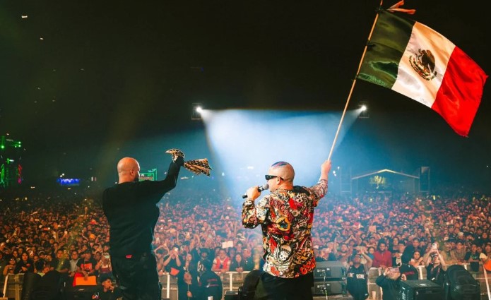 La respuesta de Jowell & Randy luego de invitar a mujeres a quitarse la ropa en su concierto en México