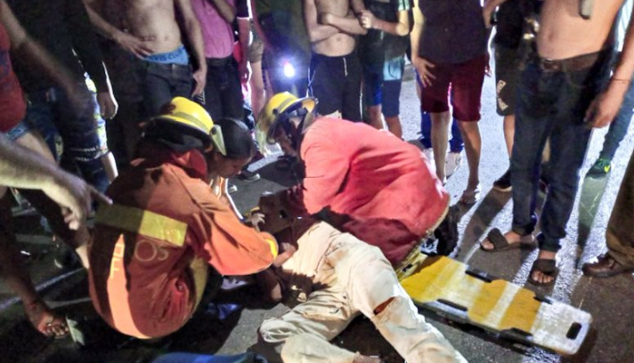 Choque entre moto y carro dejó herido a un adulto mayor en Carúpano