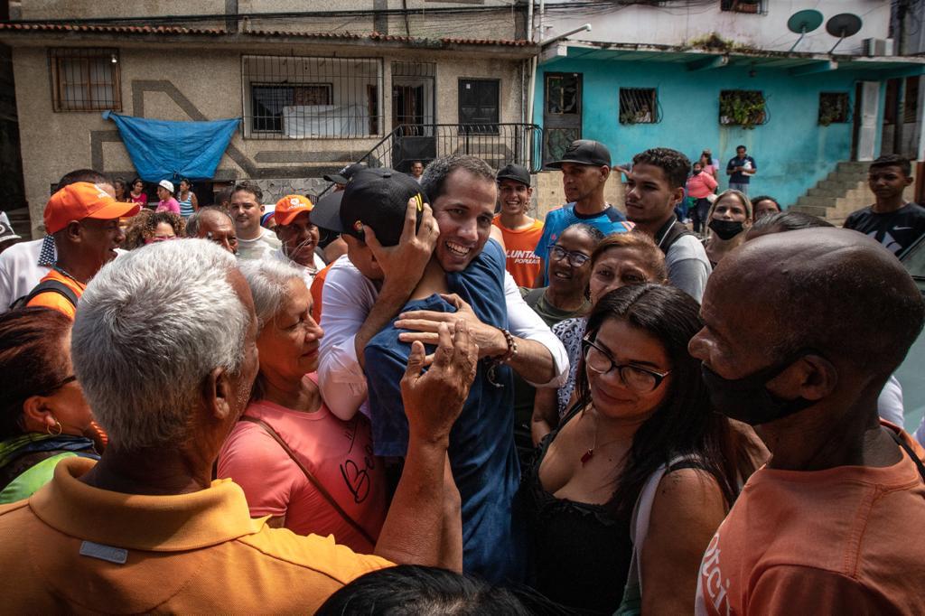 Guaidó a Maduro desde Vargas: pongan la fecha de las elecciones que los vamos a derrotar