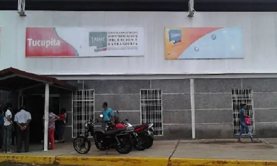 Detuvieron en el Saime de Tucupita a un supervisor del CNE señalado de extorsión