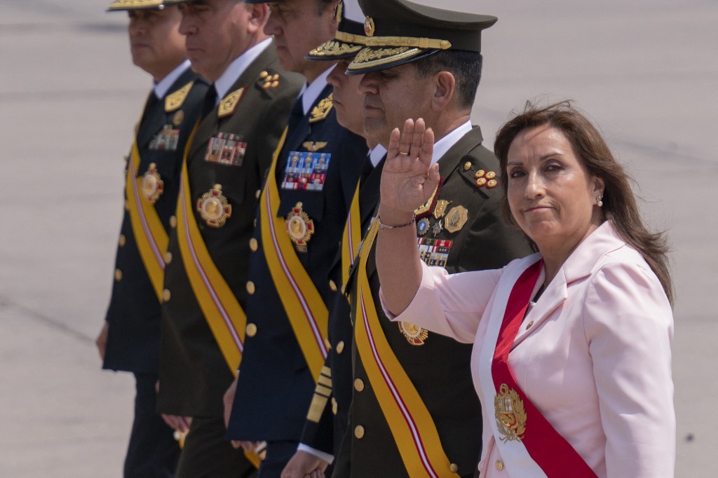 Las angustiantes horas antes de la juramentación, Dina Boluarte temió ser arrestada y manejó sin rumbo