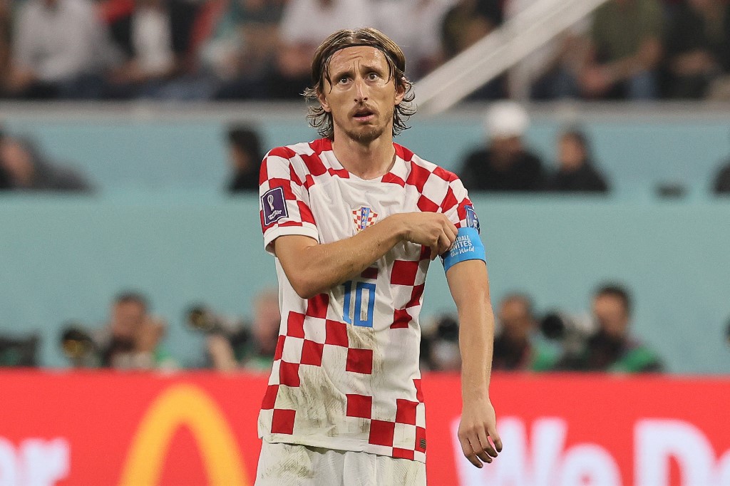 Modric donó camiseta firmada del Mundial de Qatar a damnificados del terremoto en Turquía