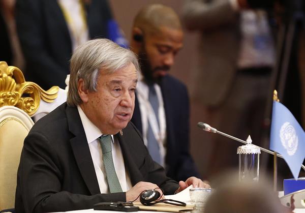 Guterres reitera llamamientos a respetar en Perú el Estado de derecho