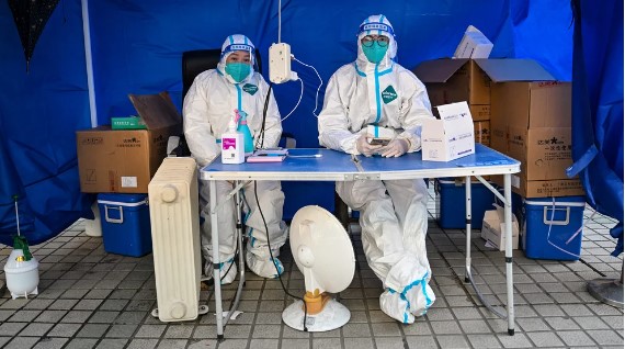 Hospital de Shanghái asegura que tendrán una “batalla trágica” ante la propagación del Covid-19