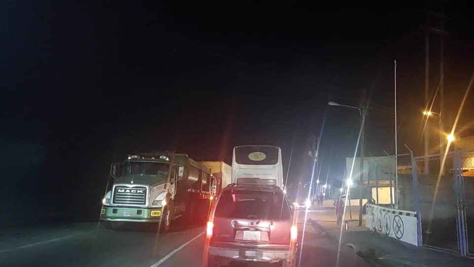 Tras robos por piratas de carreteras, cierran en horas nocturnas troncales que comunican a Anzoátegui con Bolívar y Miranda