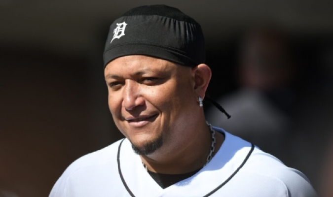 ¡Se prendió! Miguel Cabrera le contestó a Juan Vené