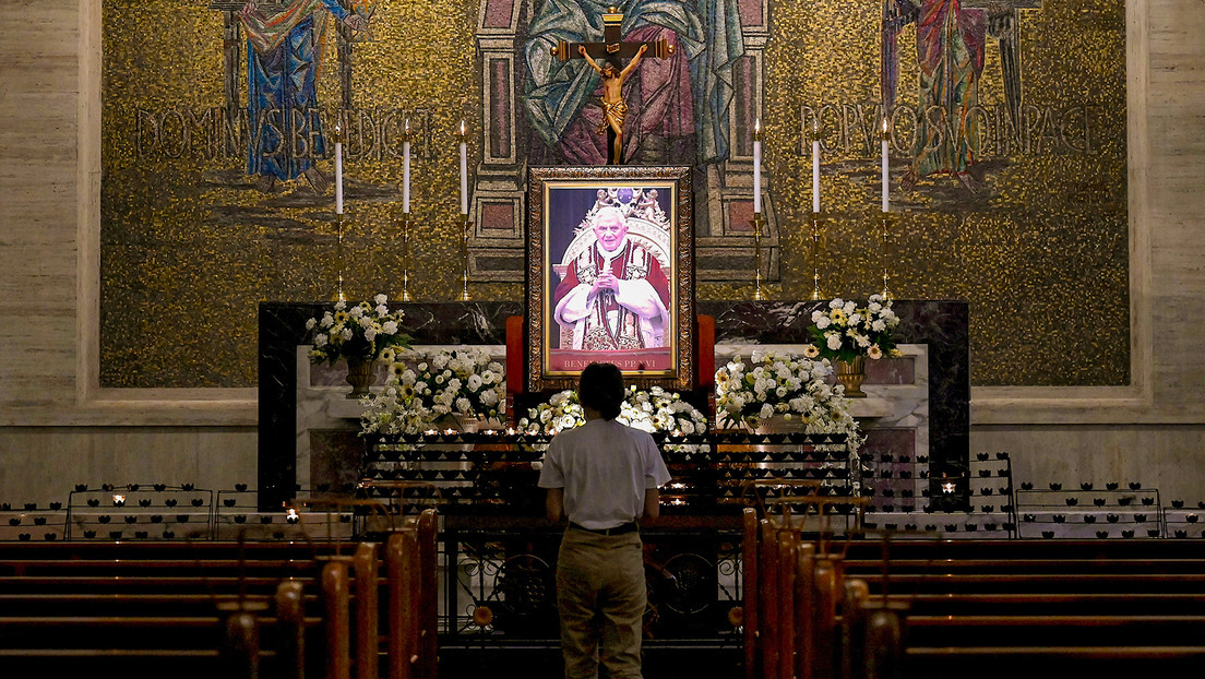 Pese a su muerte, avanza el juicio contra Benedicto XVI por encubrimiento de abusos sexuales