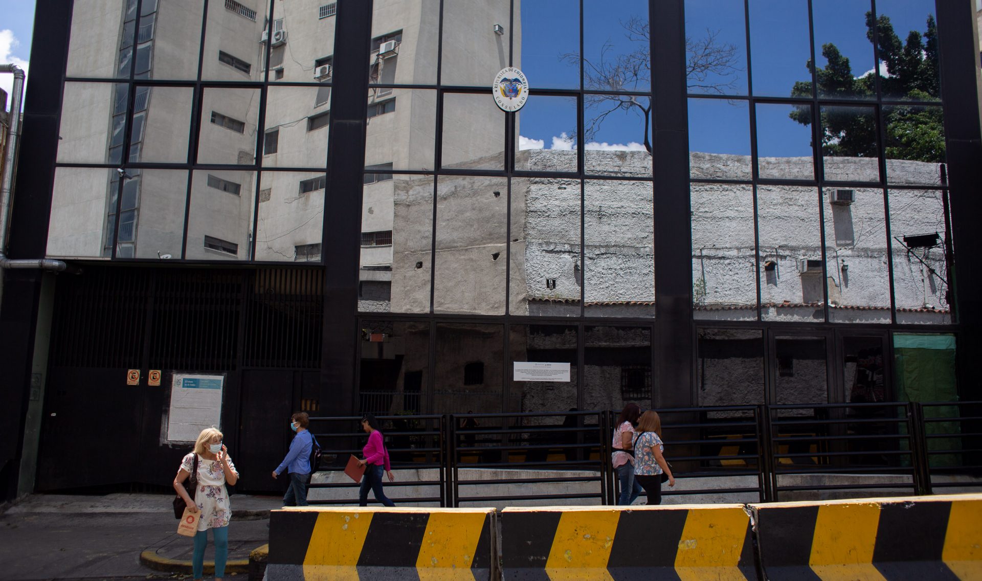 El Tiempo: Los detalles inéditos de la reinauguración del Consulado de Colombia en Caracas