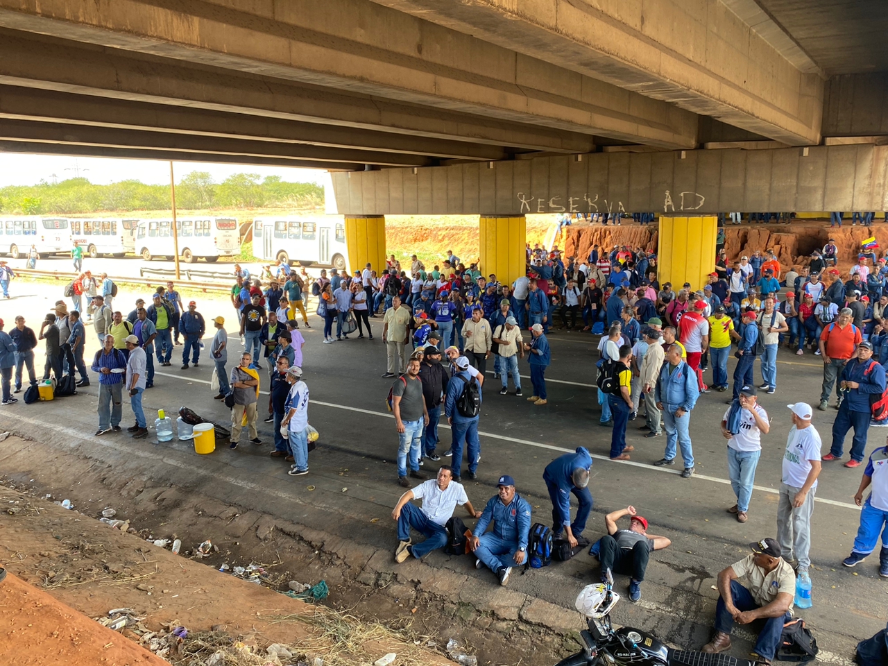 Detenciones, amenazas y persecución marcan cuarto día de protestas de trabajadores de Sidor