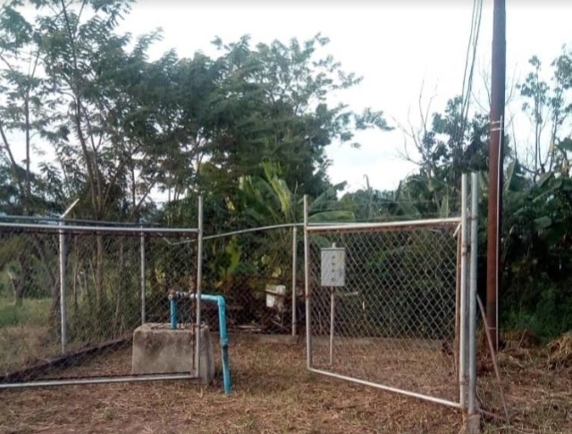 ¡Alegría de tísico! A comunidad de Miranda, en Carabobo, les toca nuevamente recoger agua en tobitos