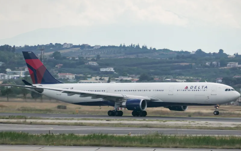 Dos aviones estuvieron a punto de colisionar durante aterrizaje en aeropuerto de Nueva York