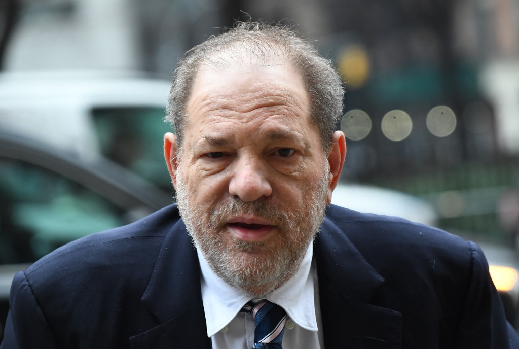 Harvey Weinstein es trasladado a un hospital para una operación urgente de corazón