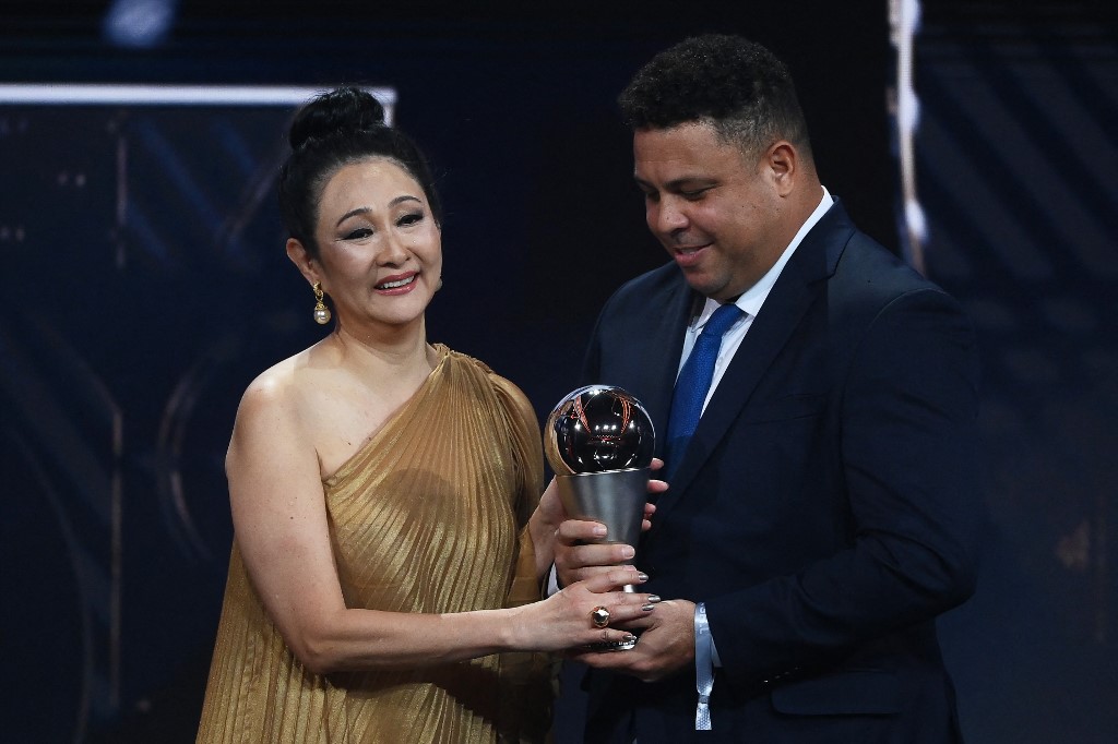 Realizaron un homenaje a Pelé en la gala de los premios The Best