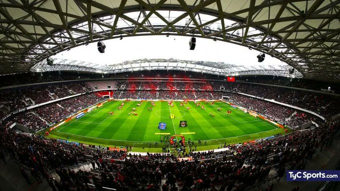 Club del fútbol francés denuncia la grabación de un video XXX en su estadio durante un partido