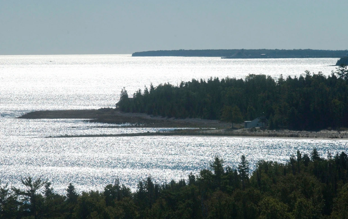 “Realmente no lo llamaría un globo”: revelan el audio de los pilotos que derribaron el Ovni en el lago Huron