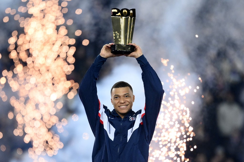 Mbappé, encabeza la lista de los deportistas mejor pagados del mundo