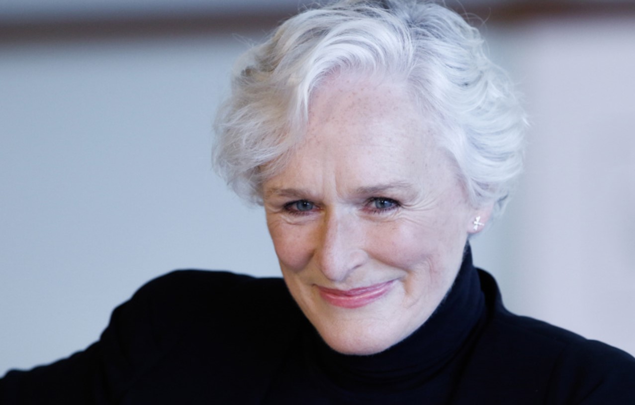 Glenn Close: su extraña infancia en una secta y el romance obsesivo con otro famoso de Hollywood