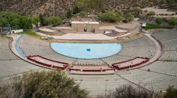 Espíritus que deambulan por la noche y objetos que se mueven solos: las actividades paranormales de un destacado teatro