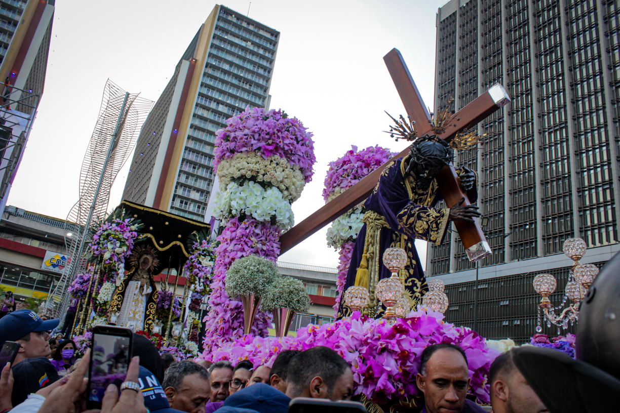 EN FOTOS: venezolanos salieron a las calles para acompañar al Nazareno de San Pablo