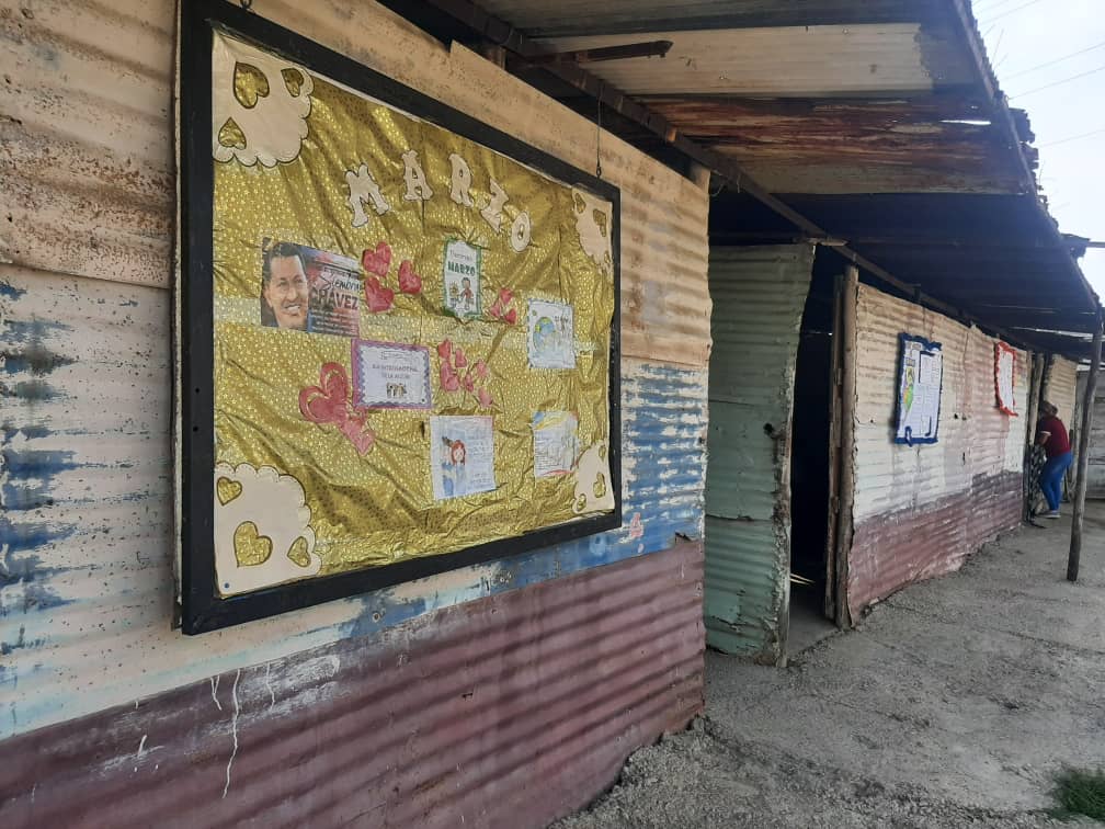 El drama que viven maestros y niños en la escuela más olvidada de Barquisimeto (FOTOS)