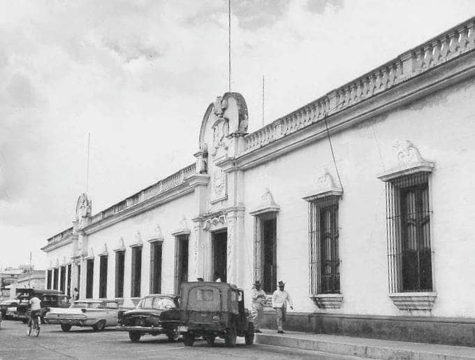 Enfermera y una niña desandan por pasillos de la Alcaldía de Barinas: La historia que por miedo nunca fue un cortometraje