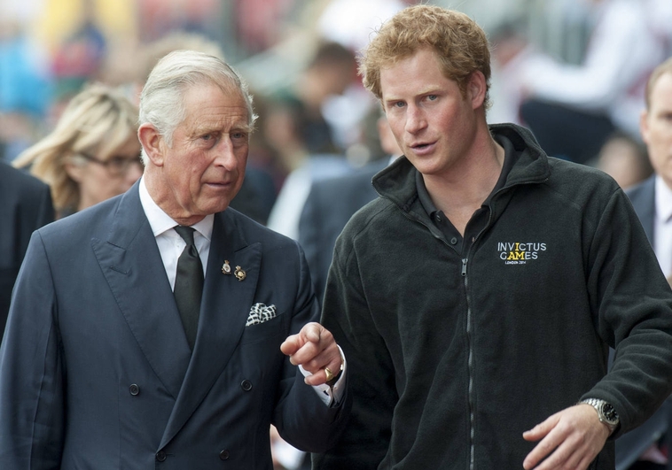 Se filtra la conversación íntima del príncipe Harry con su padre a pocos días de la coronación