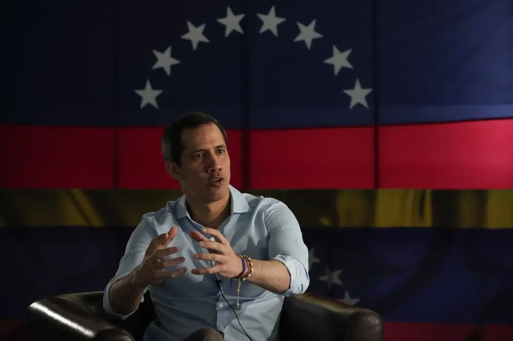 AP: Guaidó descarta “en este momento” solicitar asilo político en EEUU