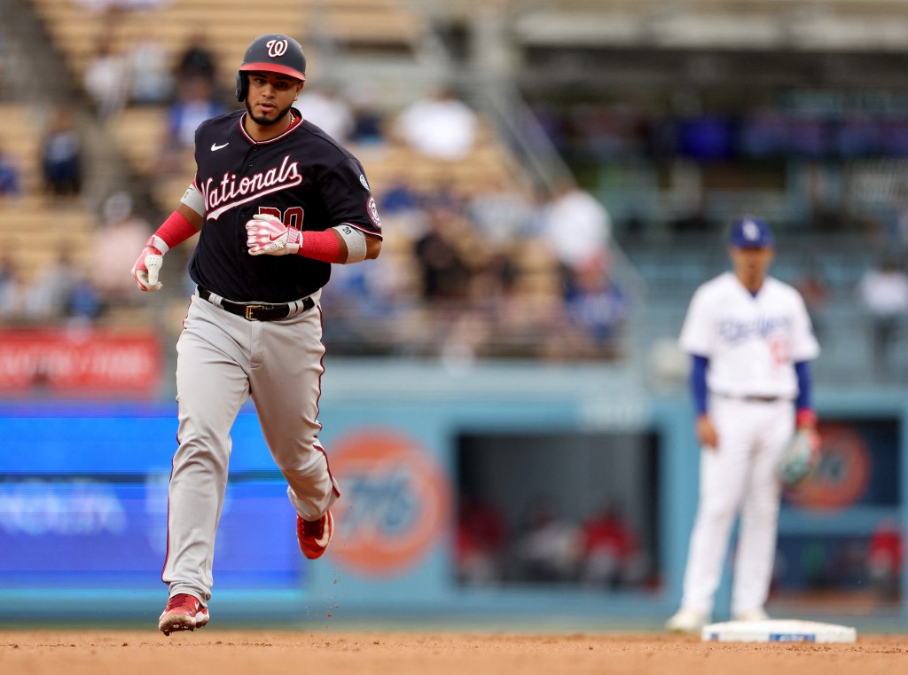 Venezolano Keibert Ruiz pegó dos TABLAZOS contra los Dodgers (Videos)