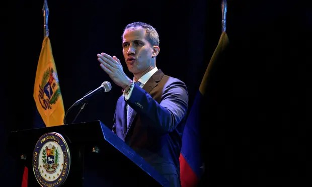 Venezuelan opposition leader Juan Guaidó ejected from Colombia