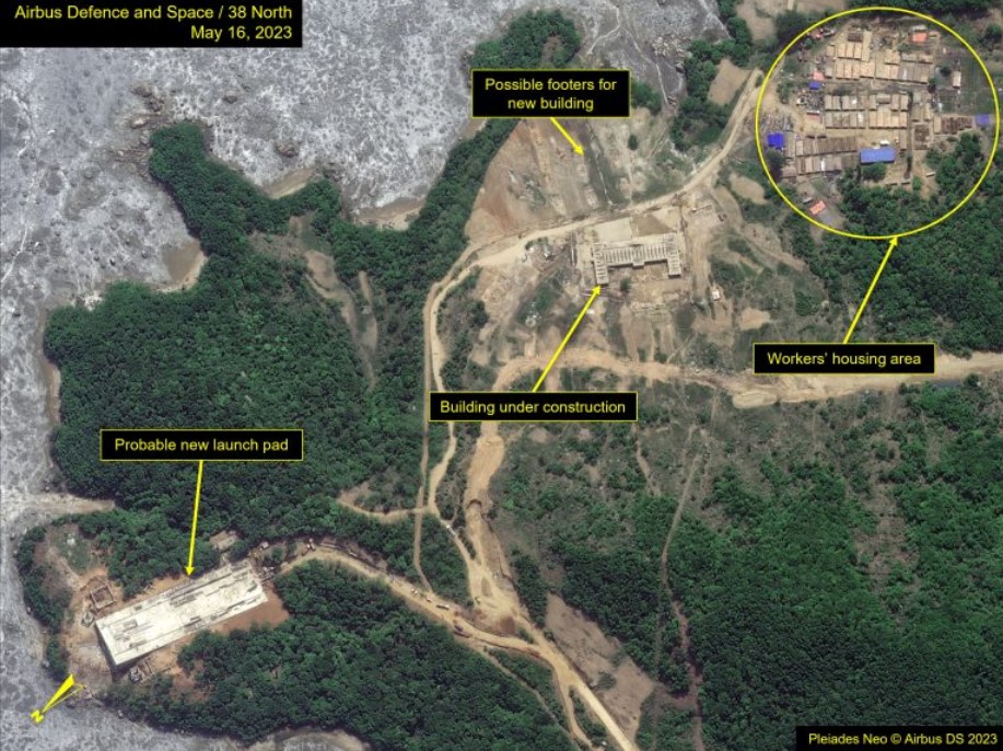 IMÁGENES satelitales revelan una segunda pista de lanzamiento en base espacial de Corea del Norte