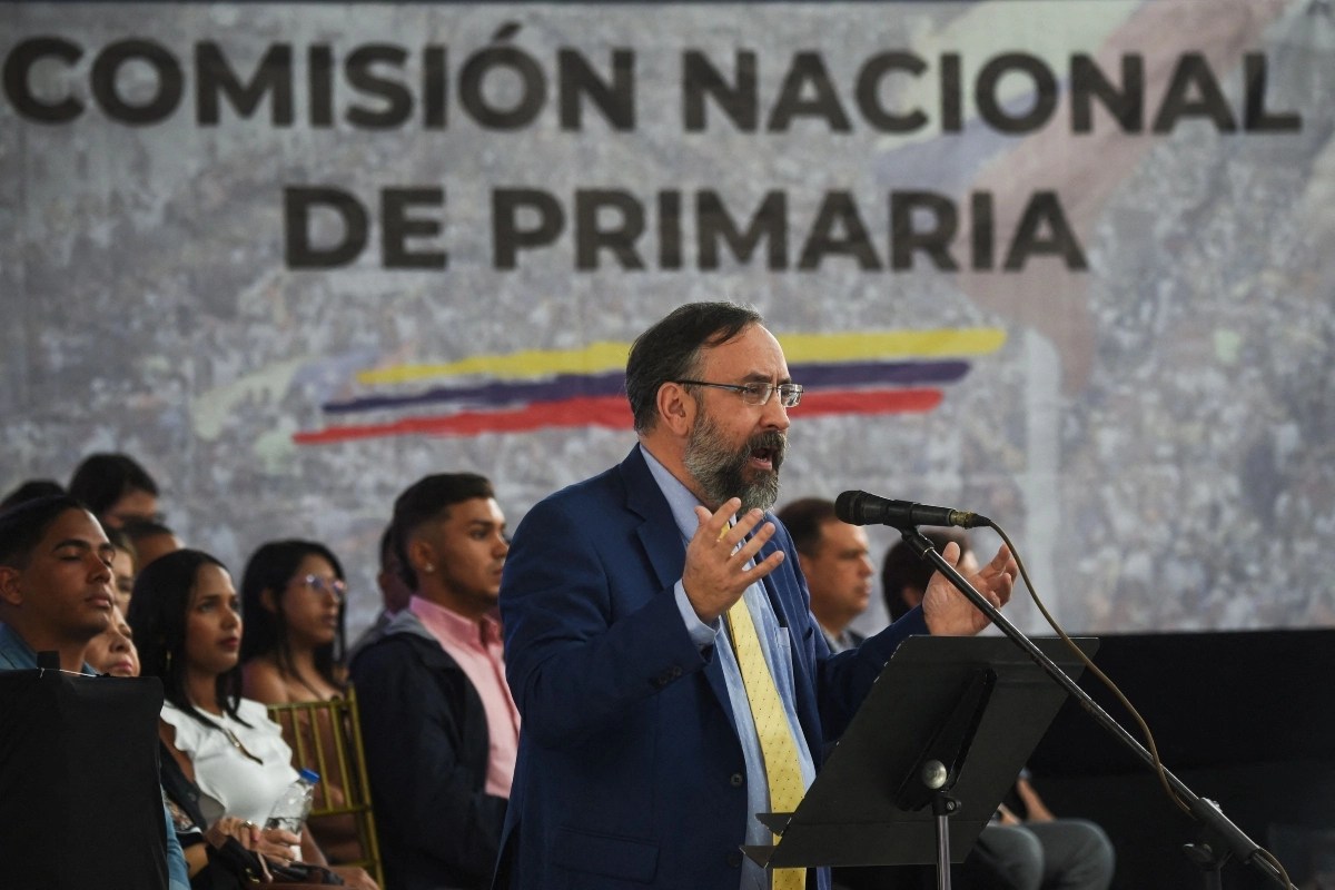 La oposición espera recibir las primeras candidaturas a primaria esta semana