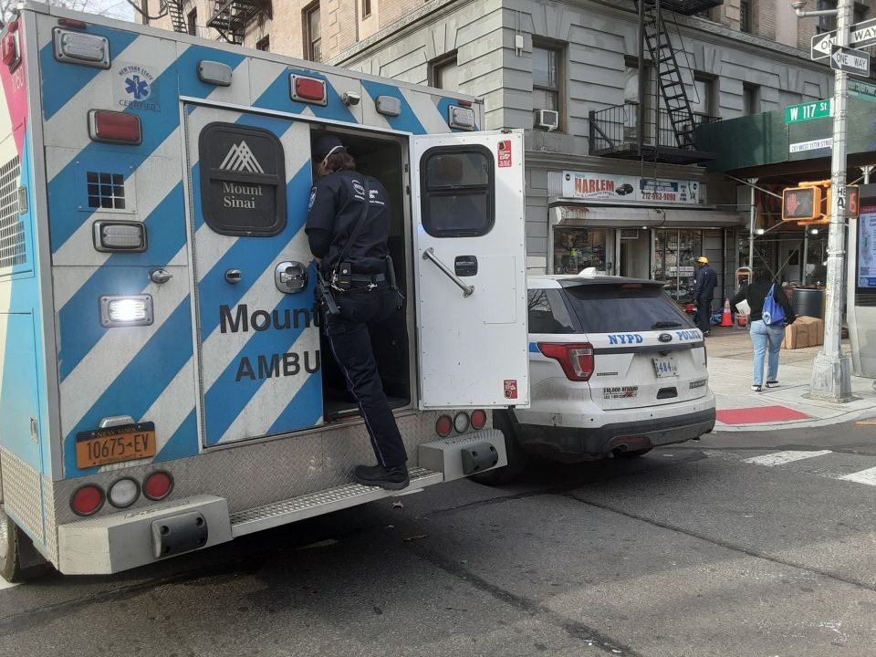 Lo “ejecutaron”, pero sobrevivió: Latino recibió dos balazos en la cabeza en Manhattan