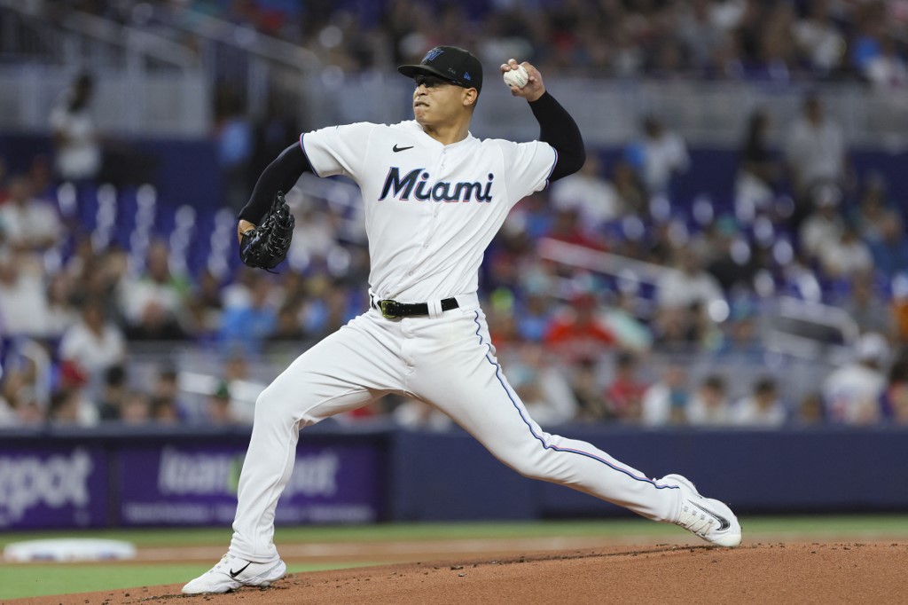 El venezolano Jesús Luzardo guió barrida de los Marlins frente a Atlanta