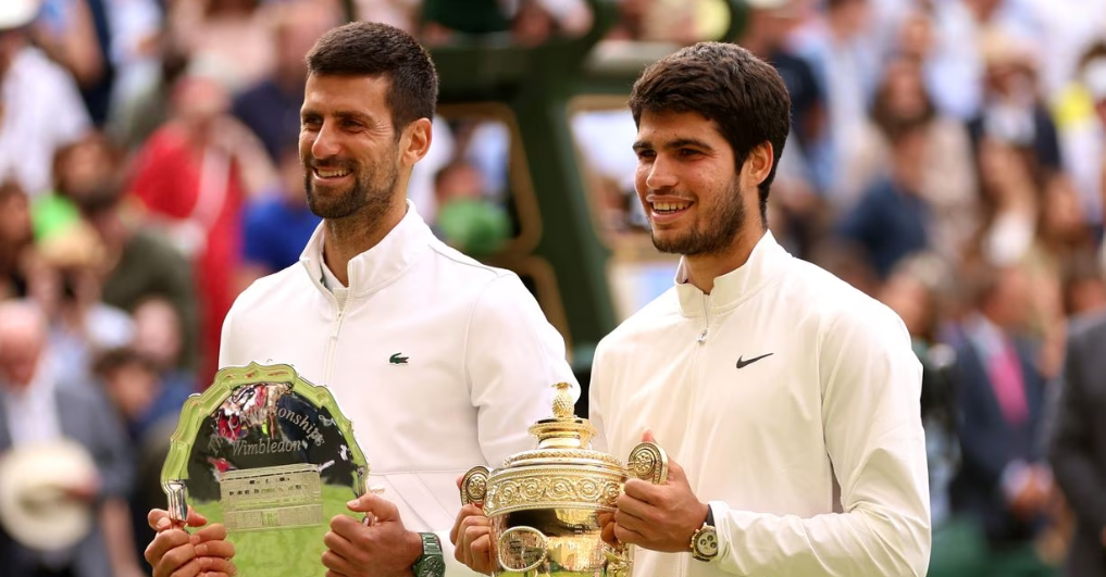 Con solo 20 años, Carlos Alcaraz destrona a Djokovic como el tenista mejor pagado del mundo