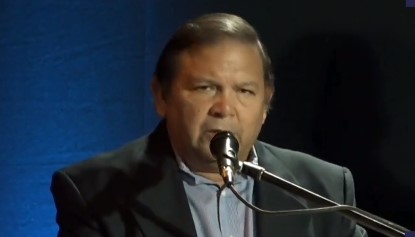 Andrés Velázquez aseguró que el debate “es el primer paso para recuperar la democracia” (VIDEOS)