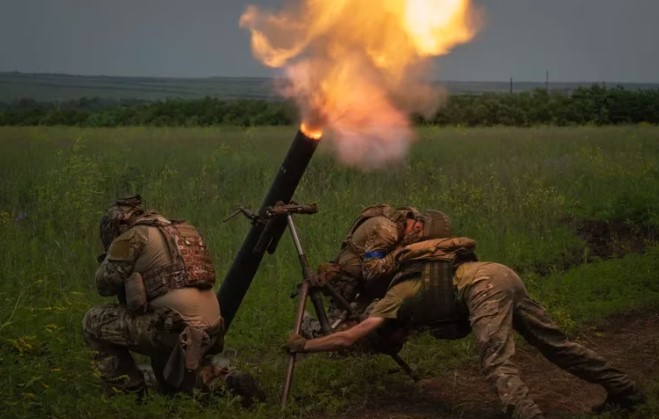 Ucrania quiere minar las defensas rusas antes de la contraofensiva a gran escala