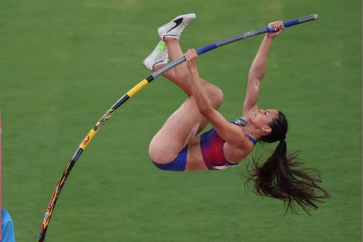 La venezolana Robeilys Peinado se colgó la medalla de plata en el salto con garrocha (VIDEO)