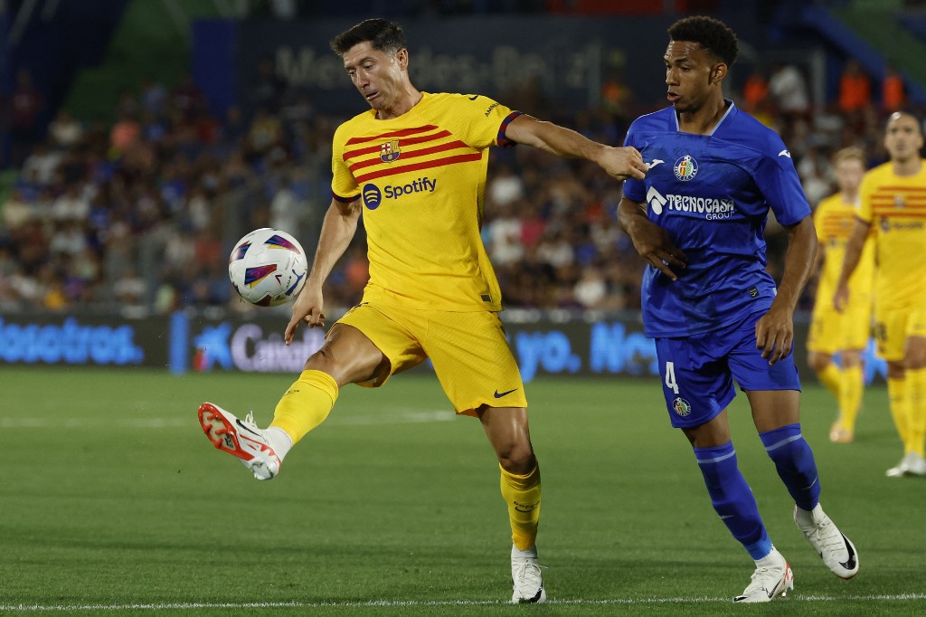 Barcelona tropezó en su debut liguero frente al Getafe