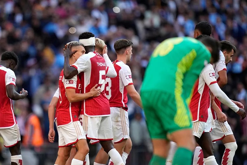 El Arsenal, campeón de la Community Shield en los penaltis