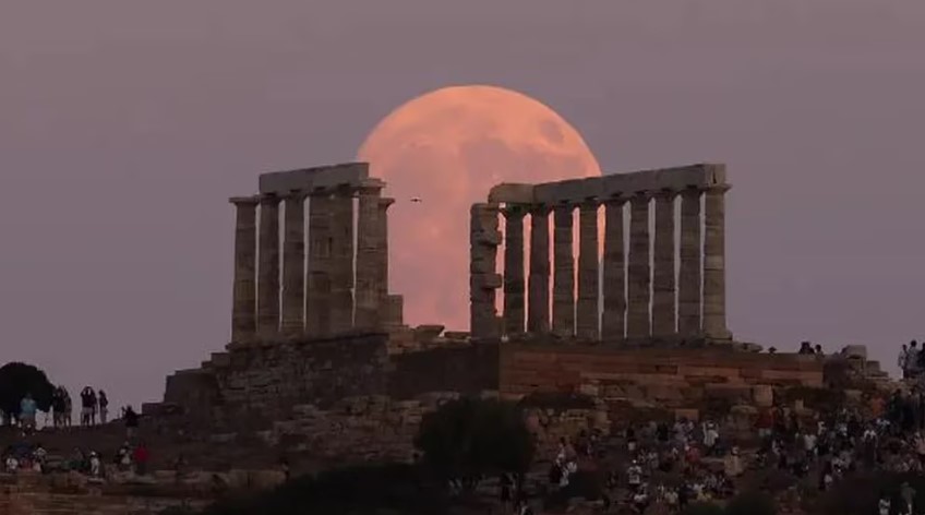 Cuándo será la próxima superluna, la nueva cita astronómica que cautivará al mundo