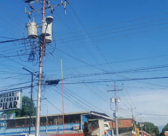 “No hay transformadores para sustituir”: Corpoelec se lava las manos ante la crisis eléctrica en Barinas