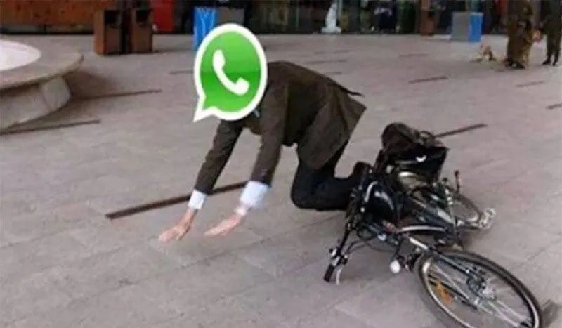 Se “cayó” WhatsApp, pero los MEMES están más activos que nunca