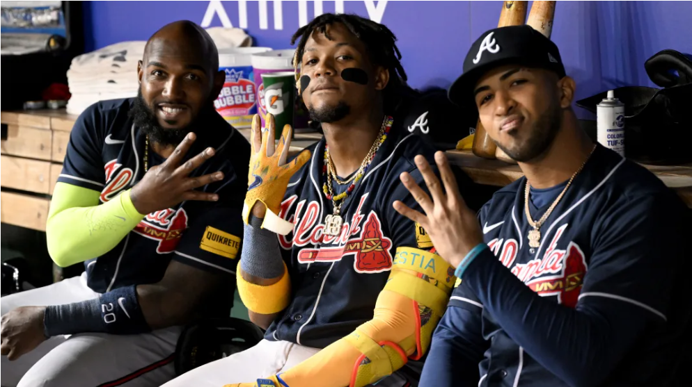 Así fue como A-Rod y Barry Bonds le dieron la bienvenida a Ronald Acuña Jr. al club 40/40